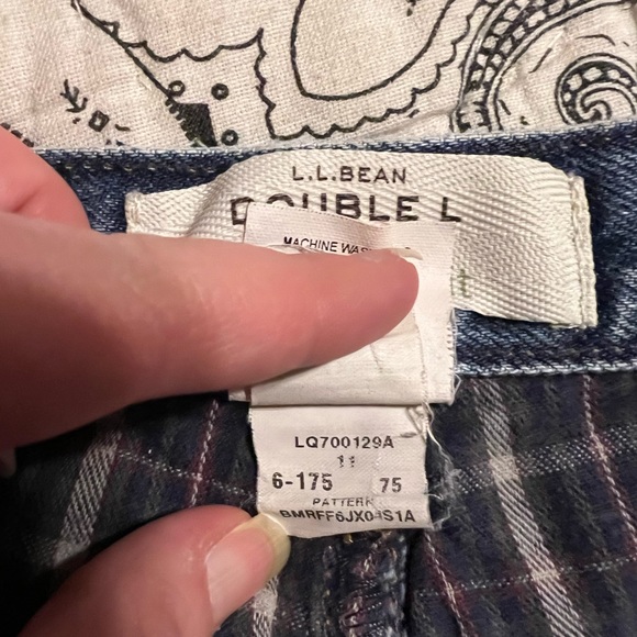 LLBean flannel lined blue jeans. Size 35x34 - Picture 4 of 5